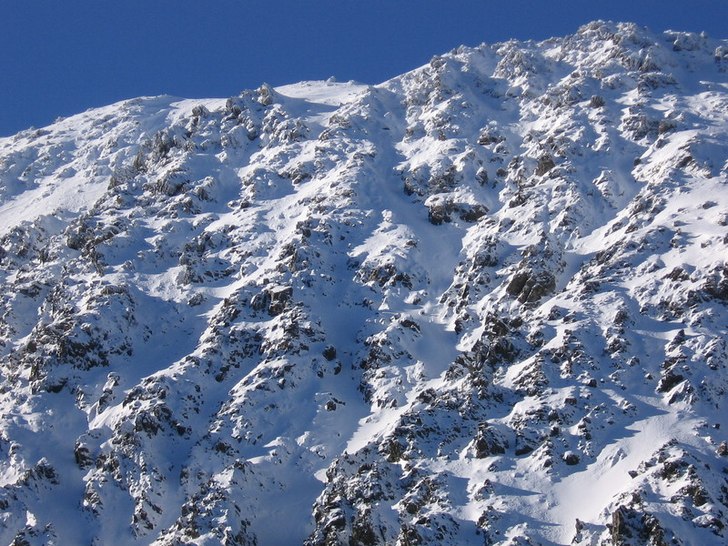 Hitta mig om du kan!
åkning runt knuten från Br. Foto: Dave från Biglines. Åkare: Gustav Kågesten.