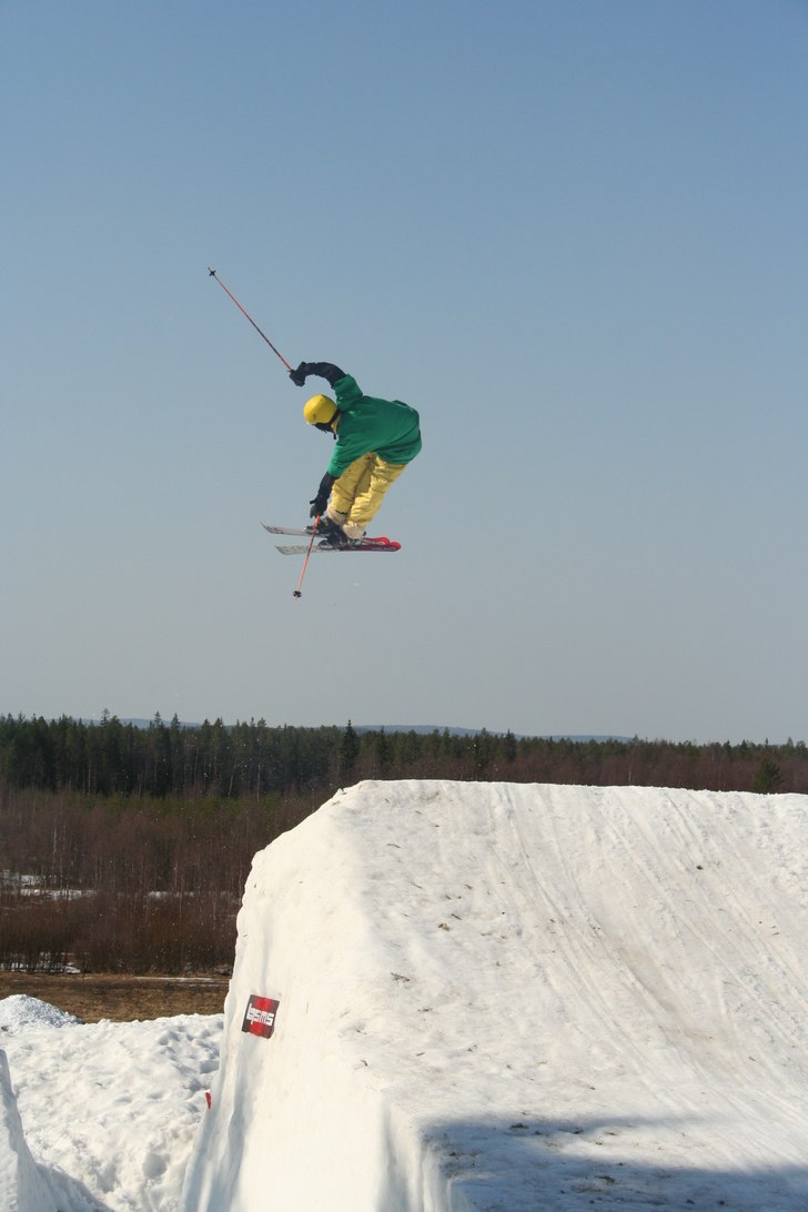 Adrenalin SpringSession ! :). Foto: Jacob Ståhlnacke. Åkare: Emil Öhman.