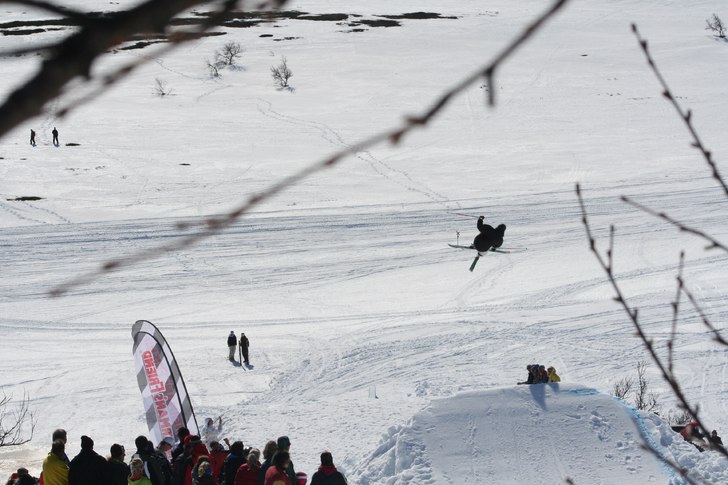 Cork9 mute! AS1000. Foto: Ludde Crabber. Åkare: Tom-Oliver Hedvall.