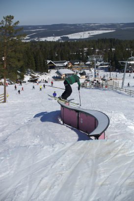 soligaste dan på hela vintern . Foto: mattias haga. Åkare: simon hansson .