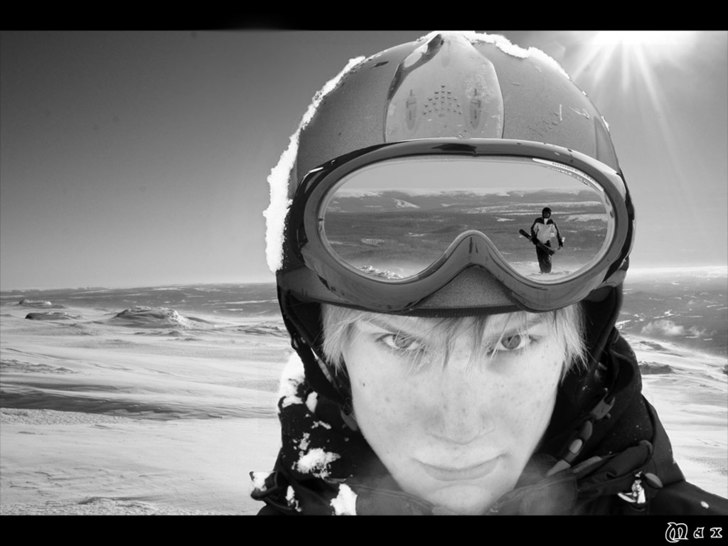 Max på trysils top, oskar kommer gående i visire. Foto: Felix Hindemo. Åkare: Max!!!.