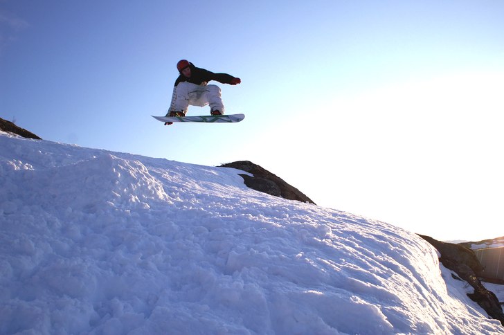 litet kvällshopp.. Foto: Anneli. Åkare: David Ek.