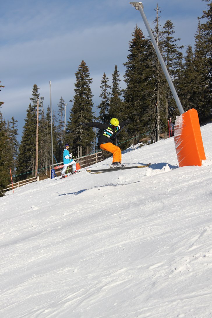 180. Foto: Andreas Ihrén. Åkare: Marcus.