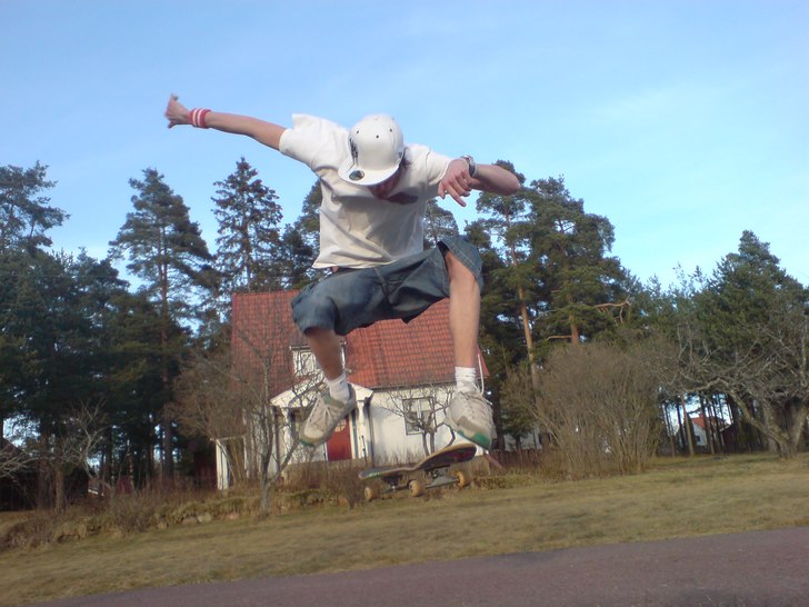 Pop-shovit. Foto: Micke tomth. Åkare: Jag.