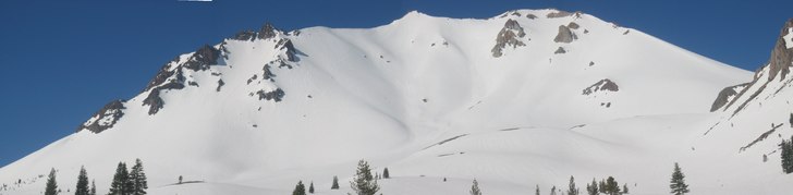 Northeast face of Mt. Lassen, May 2006. A beauty! . Foto: Tim Edge.