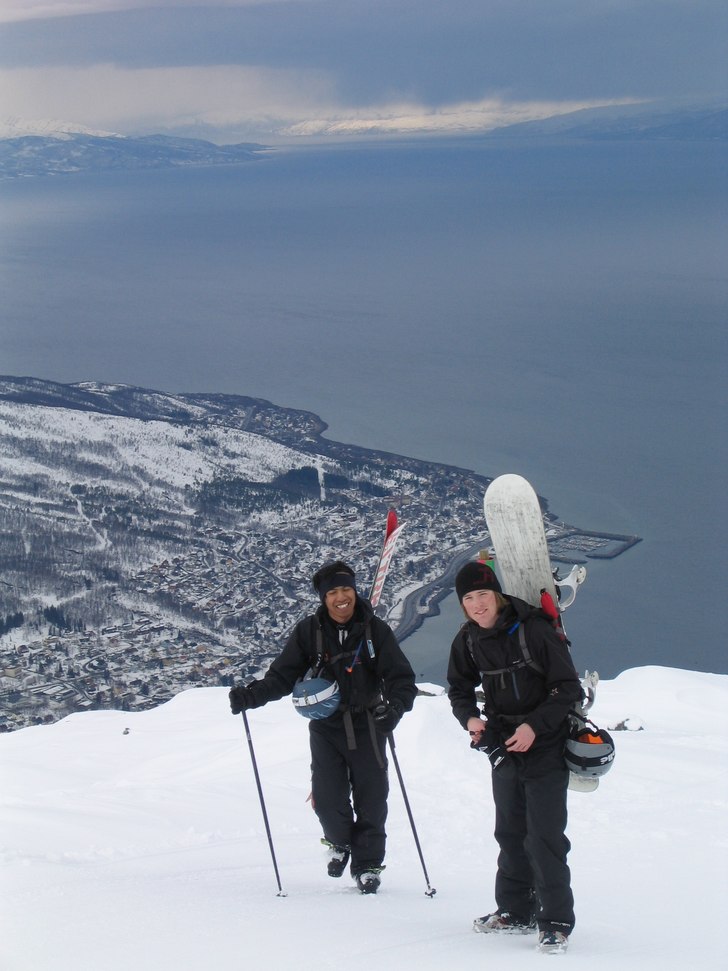 Foto: Albert Johannesson. Åkare: Jonas Eriksson, Johan Åhlander.