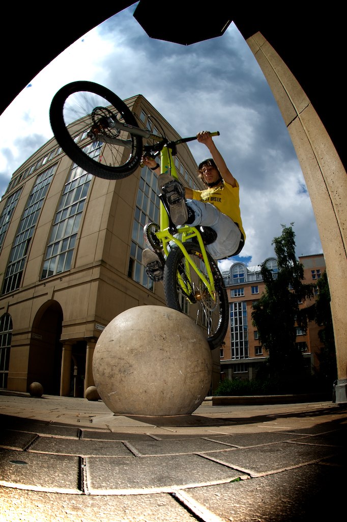 Hittade en rätt sweet spot när jag var ute och �. Foto: Simon Pontér. Åkare: Joakim Nilsson.