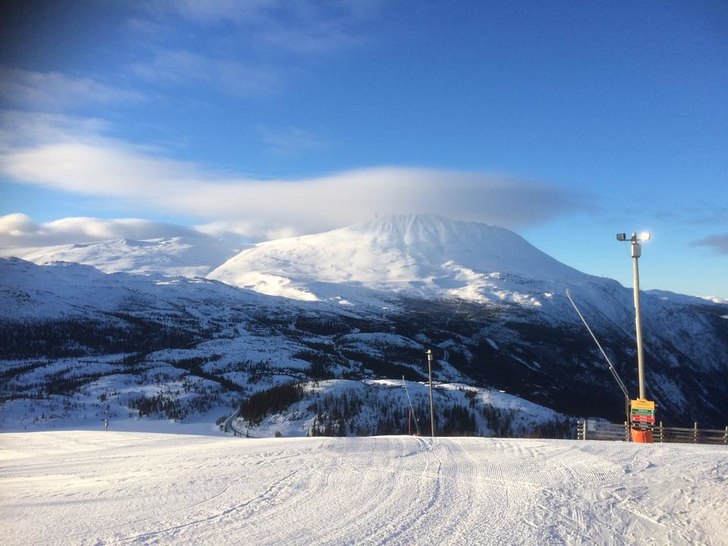 Sol og fint føre!
Velkommen til sista dagen for s.