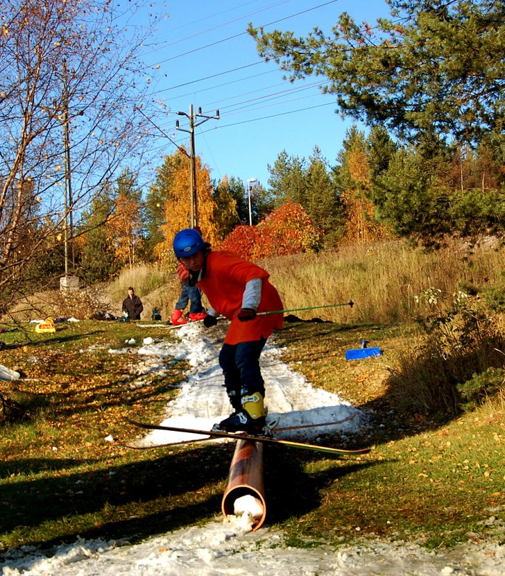 sjuuk kul dag.

http://jibbering.blogg.se/

ht. Foto: gabbe. Åkare: pontus(jag).