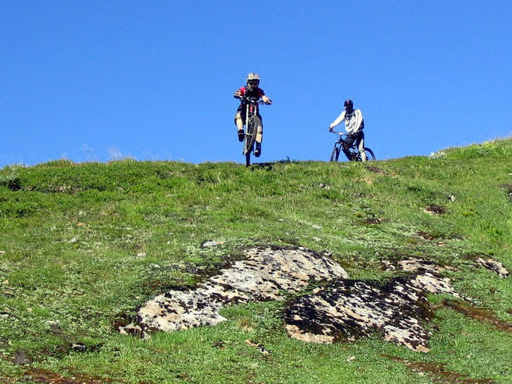 Lite offpiståkning på skutan. :). Foto: Leo Ranta. Åkare: Eric Westling.