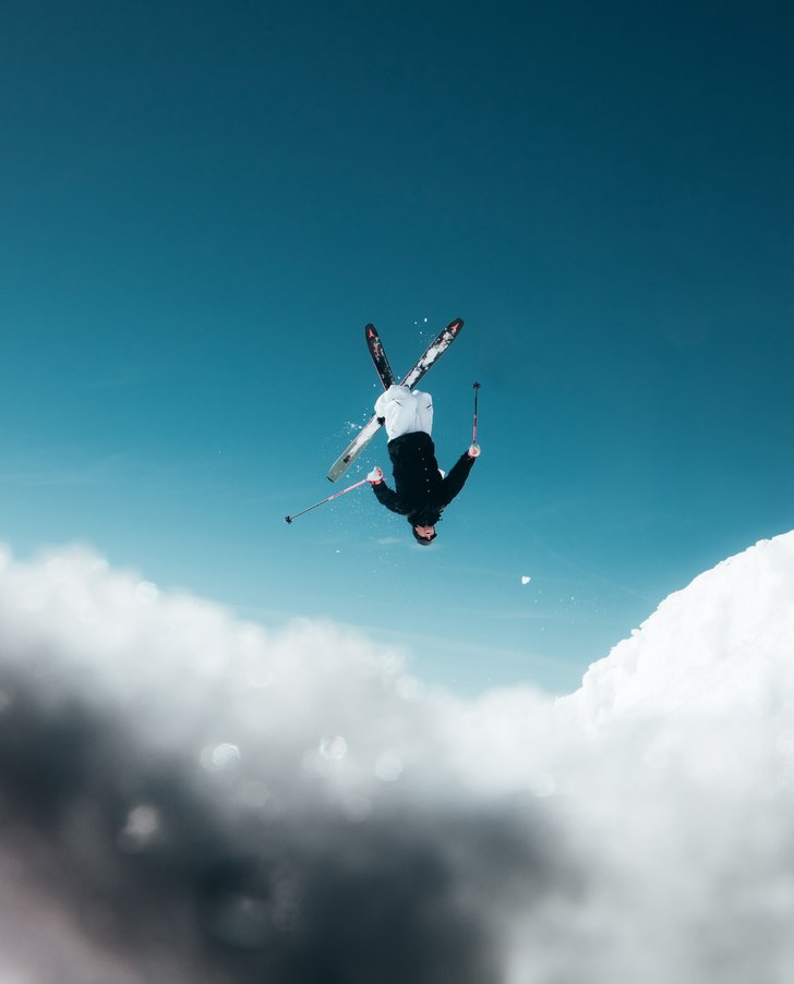 Edvin Olsson med en skön raggare i Tväråvalvet.. Foto: Erik Ulvdell. Åkare: Edvin Olsson.