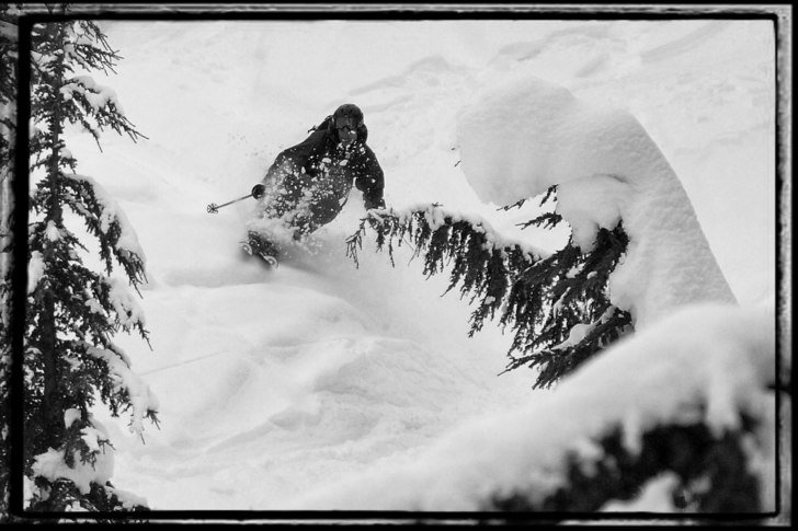 Full mutter i Roger.. Foto: Erik Pernestam (www.pernestam.se). Åkare: Martin Olsson.