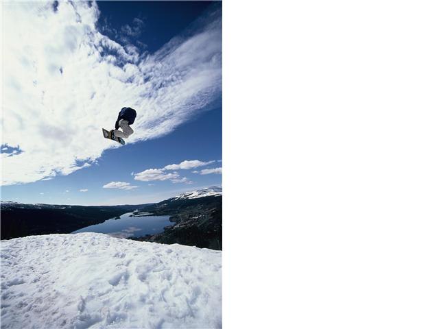 Hajkar en vårdag för hundra år sedan, OJ VA GÖ. Foto: Micke palm. Åkare: jonny rosenqvist.
