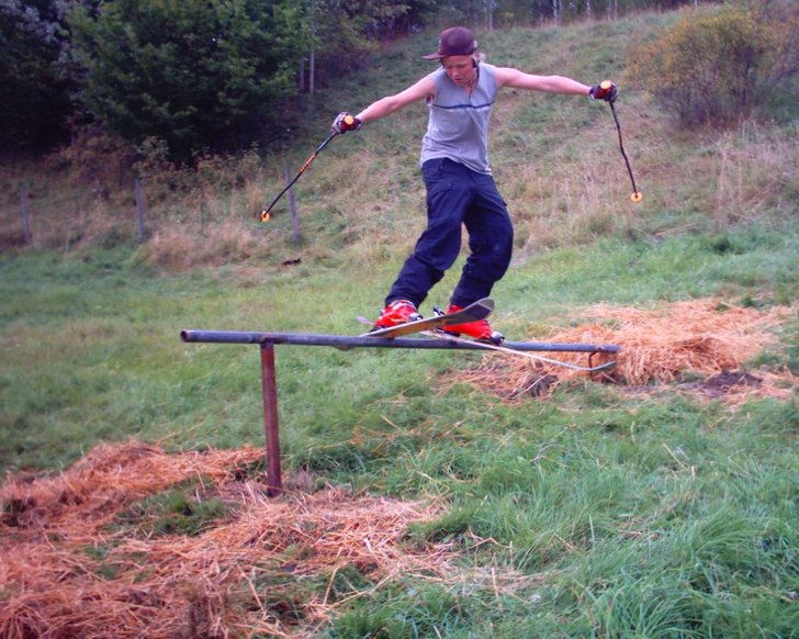 Har satt opp en rail hjemme som har blitt brukt my. Foto: Thomas Tandberg. Åkare: Anders Backe.