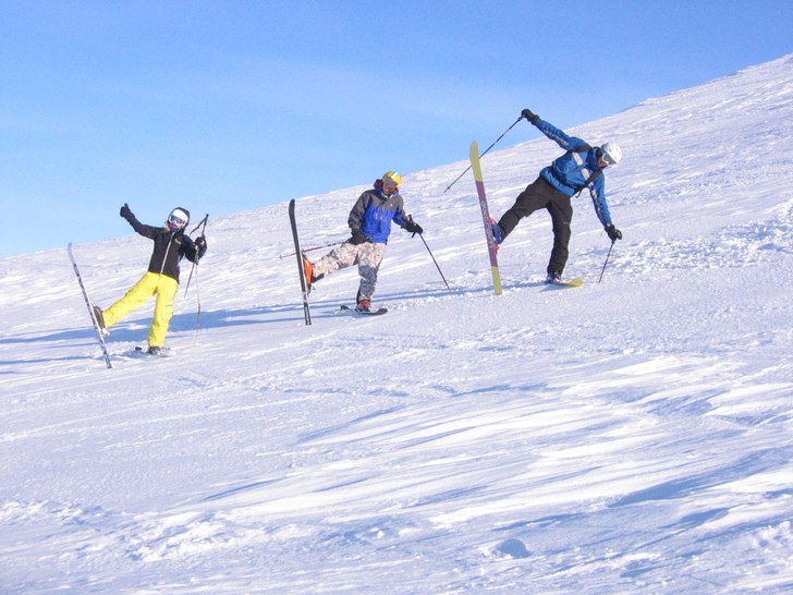 ååå vad jag längtar tillbaks . Foto: sofia lansburgh. Åkare: sanna, jesper, daniel.