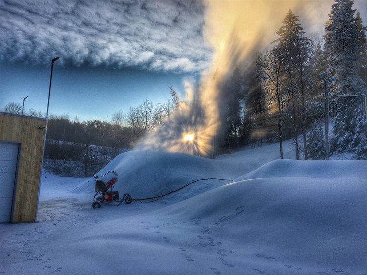 Takk for denne sesongen
Våren kom brått og bruta.