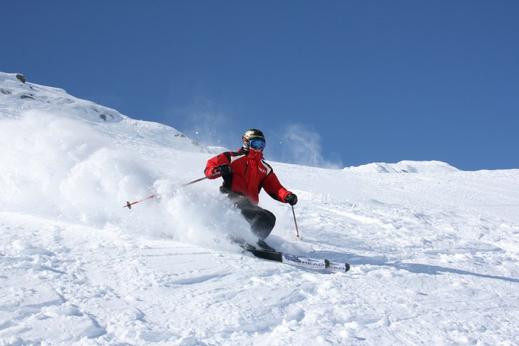 Fotat på baksidan. Foto: Alexander Karlsson. Åkare: Viktor Karlsson.