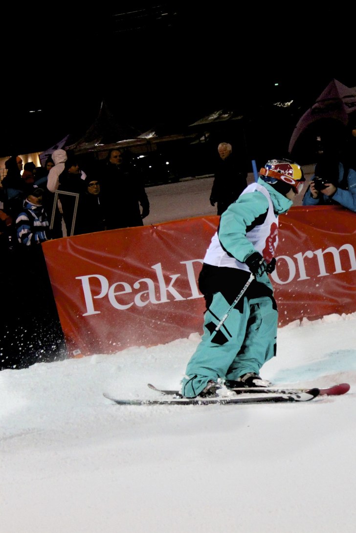 Åkare: Simon Dumont.