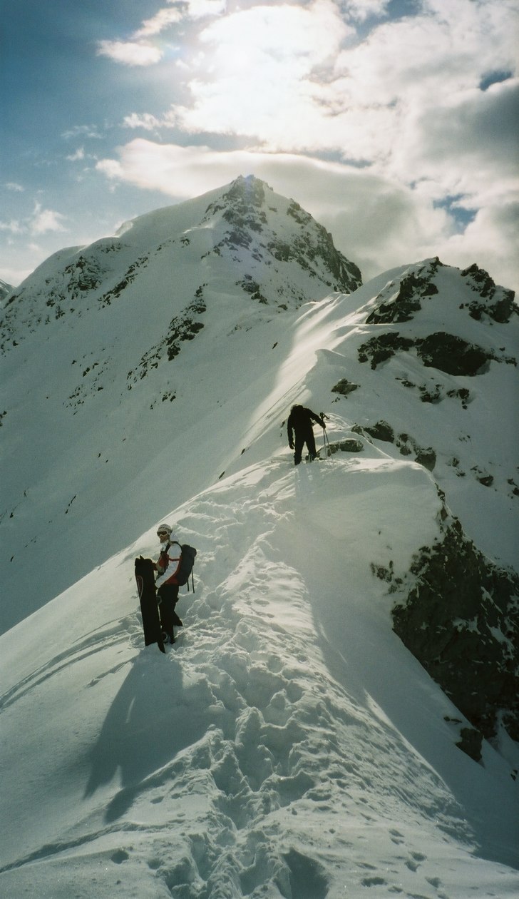 Pustar ut innan åket!. Foto: Johan Östlund. Åkare: Annette och Andreas.