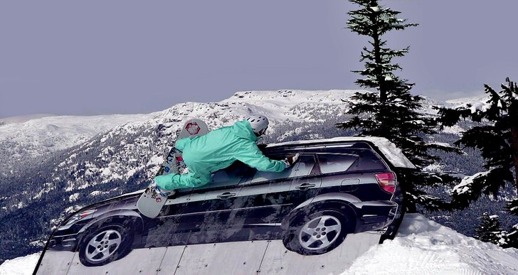 Jag lägger en fet vurpa på whistler bilen!. Foto: Niklas Carlborg. Åkare: Mikael Carlsson.