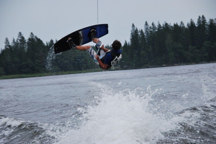 jag gör en backroll! :D. Foto: Joakim pettersson. Åkare: Gustav kalm.
