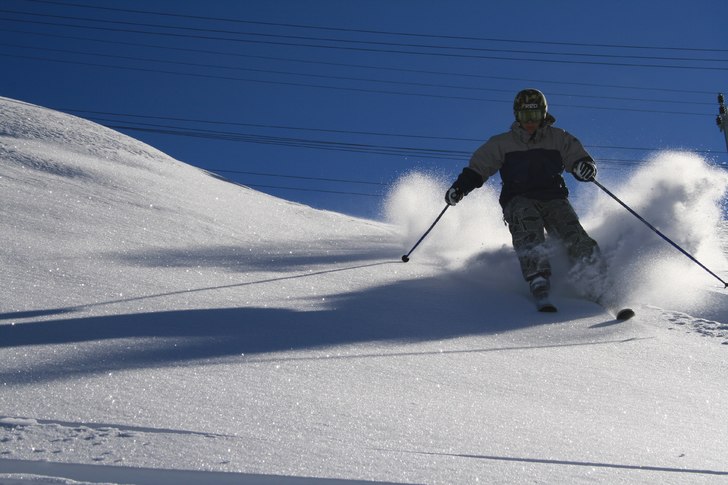 Puder. Foto: Adam Jonsson. Åkare: Robin Ljungqwist.