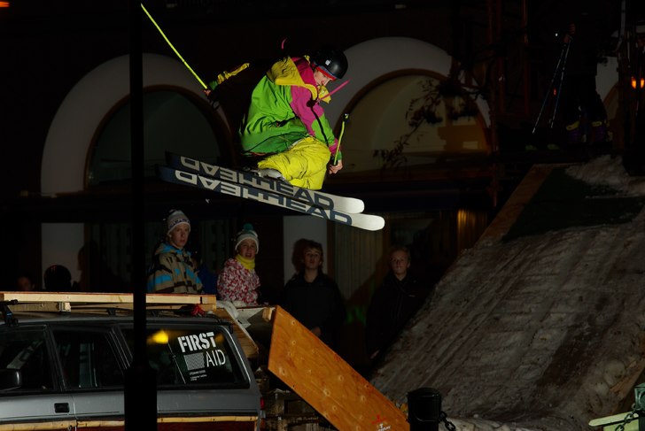 En 180 från "bilkicken" på inity jam r. Foto: Björn Rosengren. Åkare: Joakim Croy.