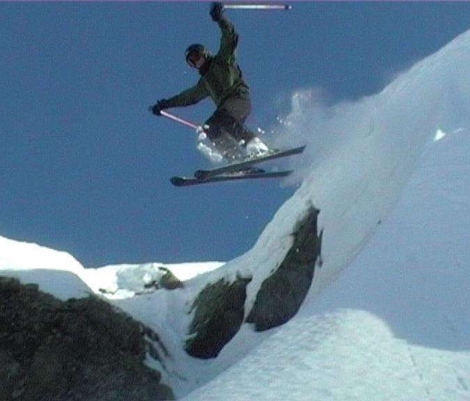 Bildruta från film.. Foto: Carl Franzon. Åkare: Fajer Wennerberg.