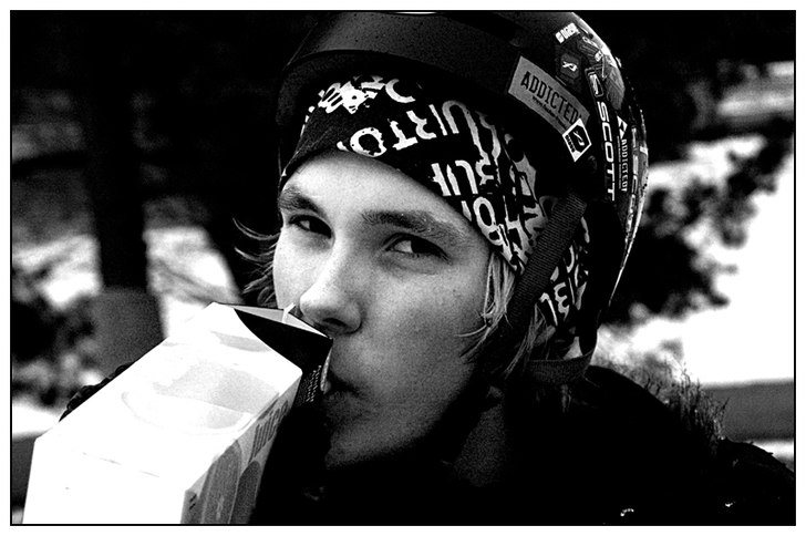 Fular mig i kamrean på väg hem från Spökbacken. Foto: Gustav Cederholm. Åkare: Adam Forsberg.