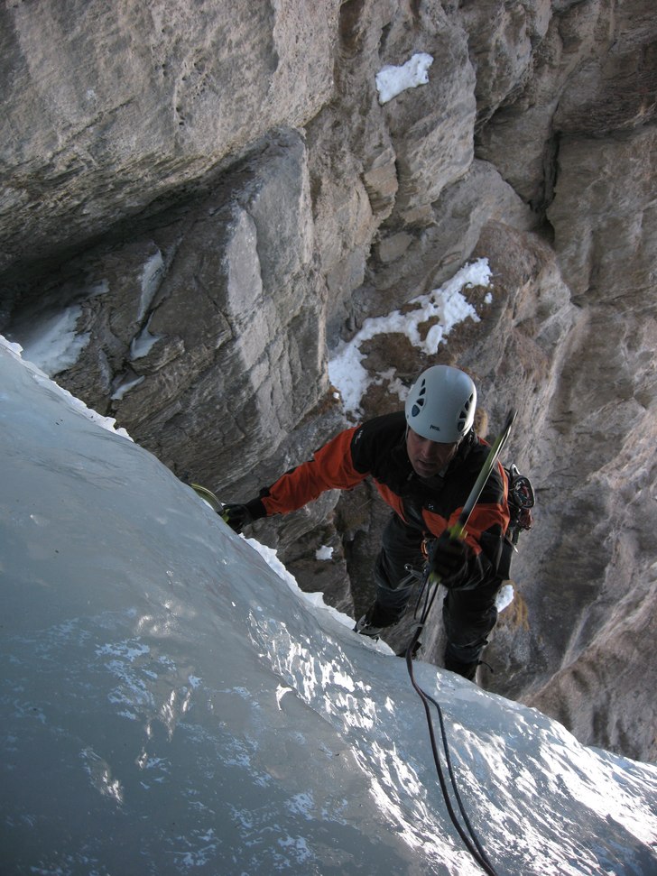 3:e replängden på Les Formes du Chaos. Foto: Jonas Tufvesson. Åkare: Peo Stenholm.