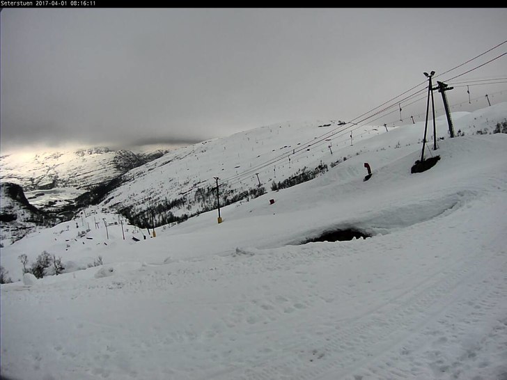 Åpent lørdag 09.30-16.00
Nå er det 5 grader, ov.