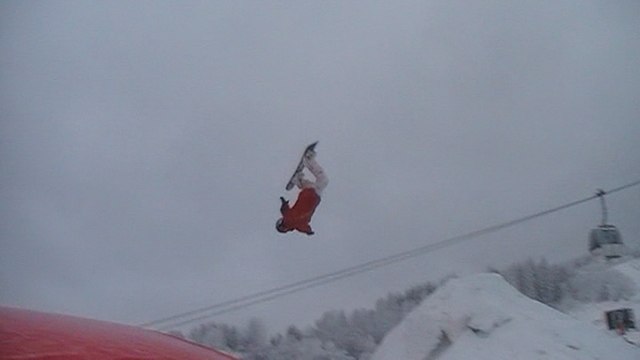 backflip. Foto: pappa. Åkare: ludvig karlsson.
