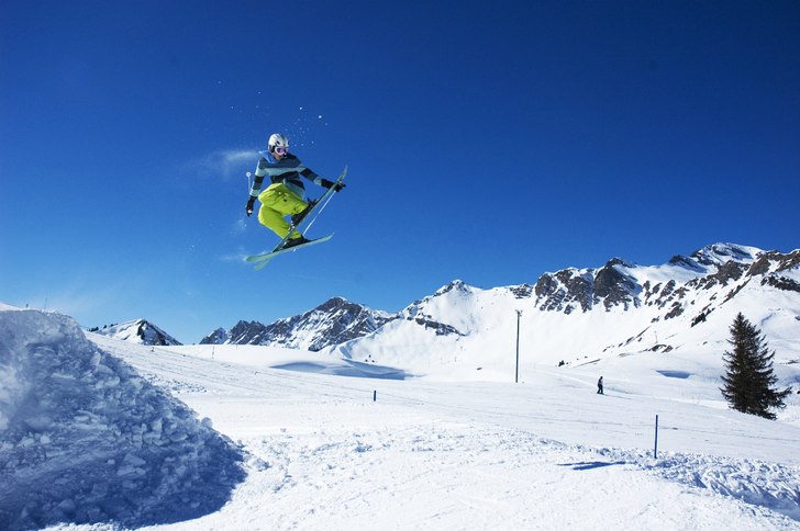 tailgrab.. Foto: Carl Enström. Åkare: Andreas Urtel.