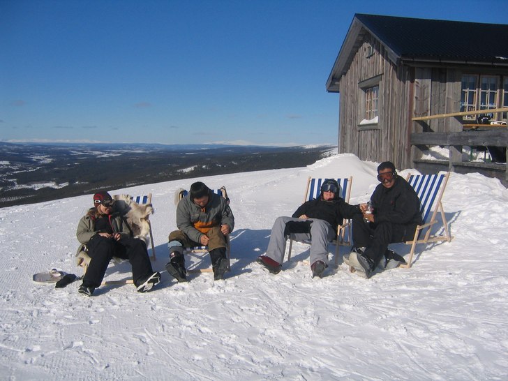 Finbesök i Vemdalen! En Bagare, en roslagare, en . Foto: Gustav Eriksson. Åkare: vera,nea,japan,indier.