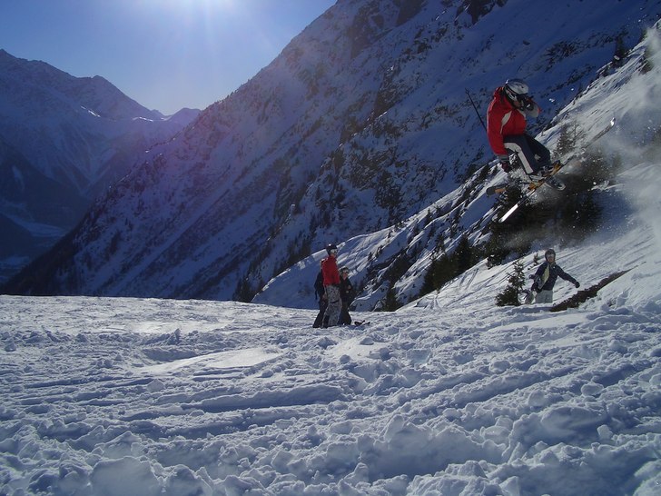 Bindningen löste ut på kicken i ett försök til. Foto: Rasmus Carlsson. Åkare: Andreas Jönson.