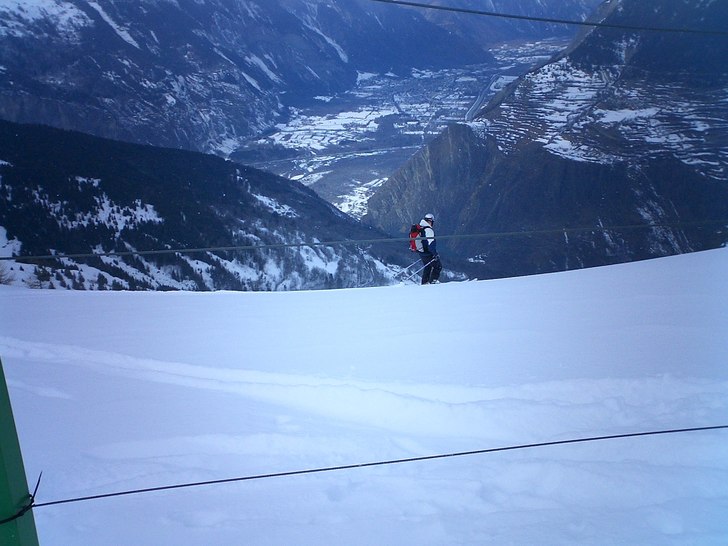 ner mot den där byn söder om systemet, minns ej . Foto: Niklas Bardh. Åkare: moi.