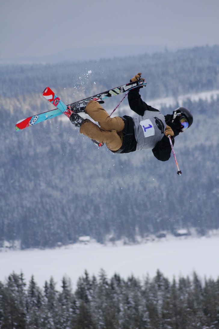 Swedish Slopestyle Tour. Foto: Moa-Märta Hamréus. Åkare: Pontus Nordström.