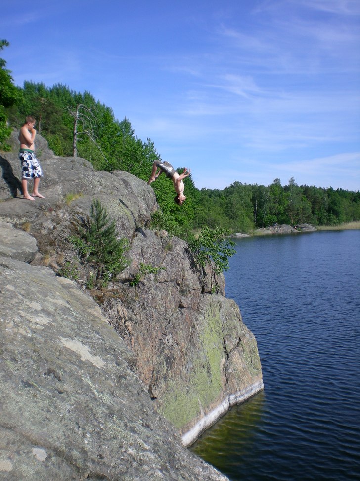 backflipp i bergen. Foto: daniel (bror). Åkare: lukas.