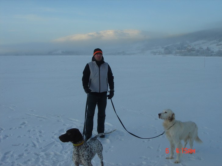 Jäkligt kallt, men fan vad vackert. Foto: Smorre. Åkare: Mika Snell.