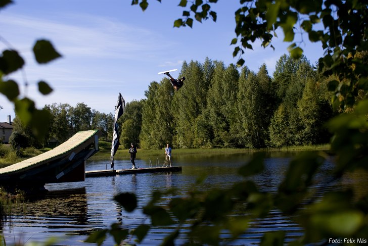 Foto: Felix Näs. Åkare: Vet ej.