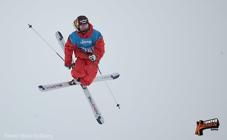 Dumonts andra åk. Foto: Marc Solberg. Åkare: Simon Dumont.