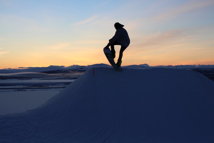 Krille rockar loss på spinen!. Foto: Hjalmar Andersson. Åkare: Kristoffer Fredriksson.
