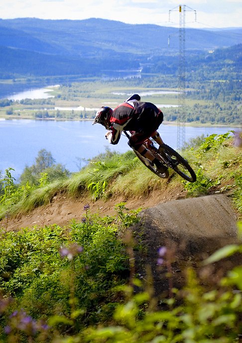 Foto: Mattias Johansson. Åkare: Okänd.