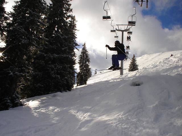 Sista hoppet för Hallberg den dagen.. Foto: Daniel Pettersson. Åkare: Daniel Hallberg.