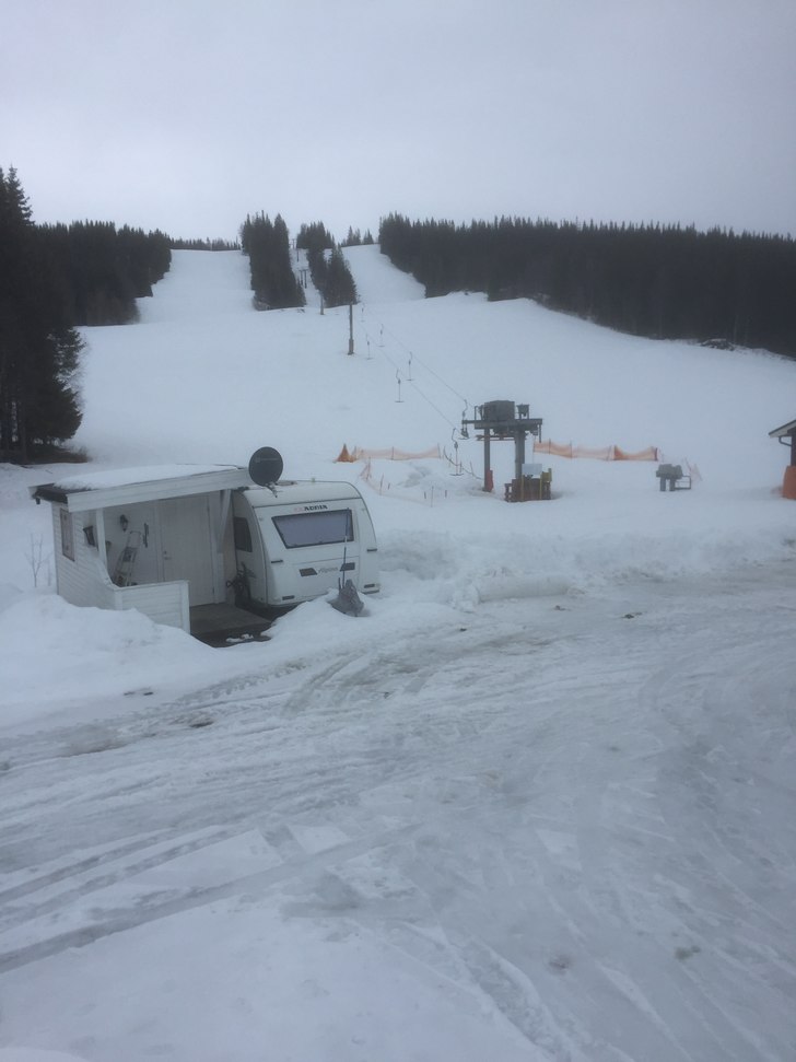 Påske og snø❄❄Garantert påskesnø❄❄
Vi .