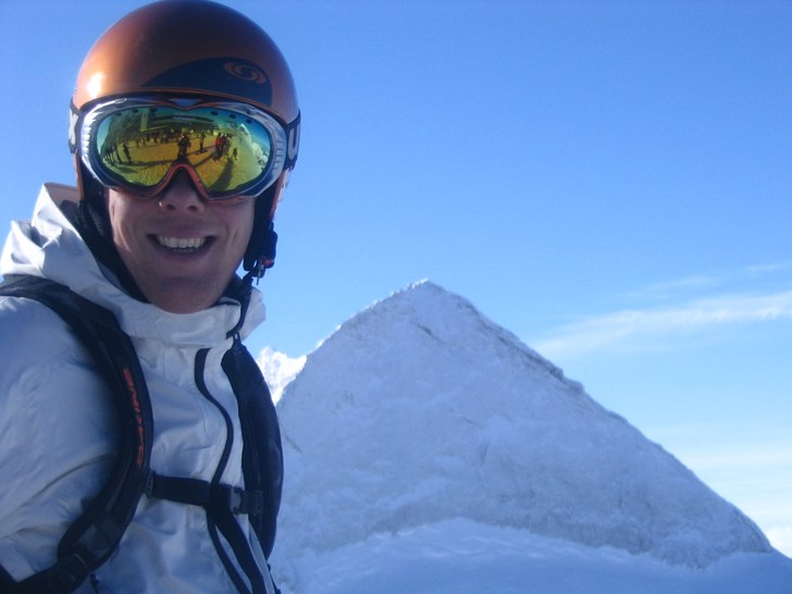 Säsongsöppning 2007 - perfa dag med 2m snö o so. Åkare: CJ Aldén.