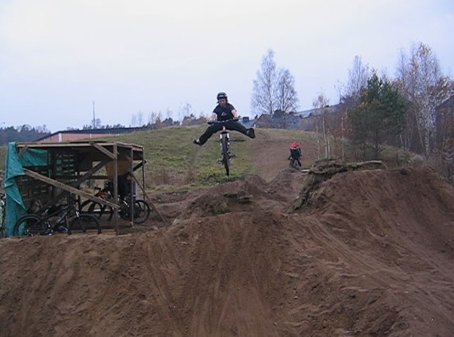 En no Feeter! ;D. Foto: Carl-Johan Sund. Åkare: Maximilian Ardenius.