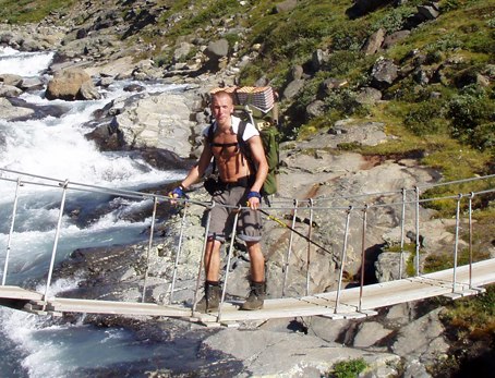 Härlig dag i Jotumheimen. Foto: Sven-Johan Dahlstrand. Åkare: Adam Claeson.