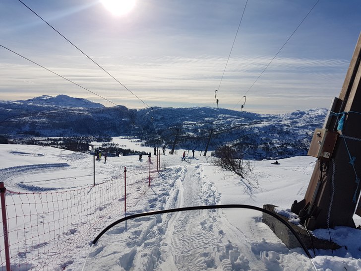 Velkommen ut!
Åpent fra kl 10-16 fantastisk vær .