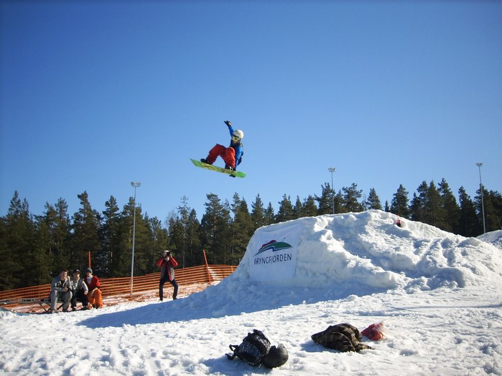 Bryngfjorden big Air. Foto: Per Almskog. Åkare: Jens Almskog.